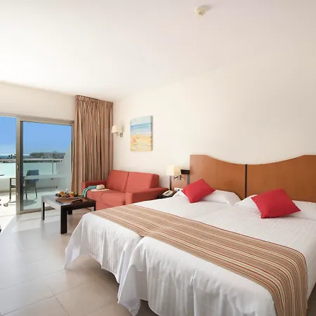 Lanzarote Village מלון 4*