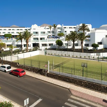 Lanzarote Village 4*