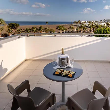 Lanzarote Village פוארטו דל כרמן