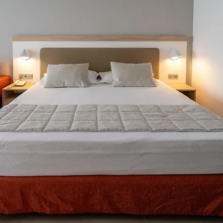 מלון Lanzarote Village 4*